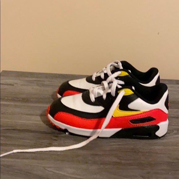 Shoes - Picture 3 of 5